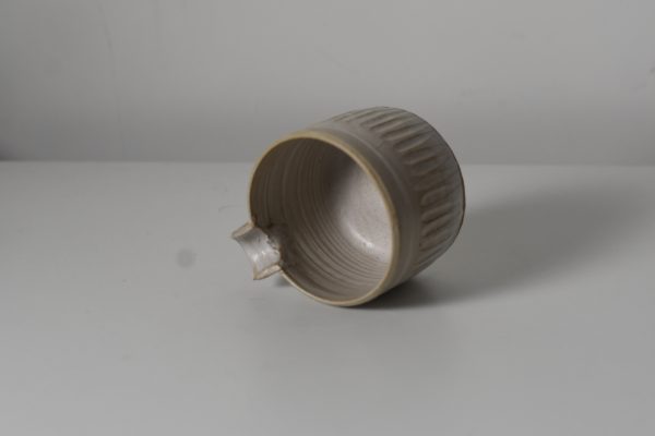 Small White Faceted Pourer - Image 4
